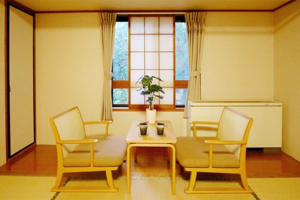 Phoenix Hotel Seating Area with Wooden Floor | Lower Wadano