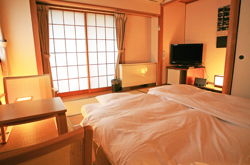 Phoenix Hotel Japanese Style Bedroom with TV | Lower Wadano