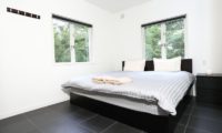 Powdersuites Bedroom with Windows | Goryu / Hakuba 47