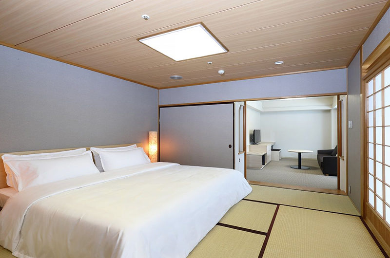 The Kiroro, A Tribute Portfolio Hotel Bedroom with Attached Living Room | Kiroro