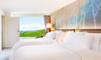 Westin Rusutsu Resort Twin Bedroom with Outdoor View | Rusutsu