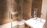 The Kamui Niseko Bathroom with Shower | Annupuri