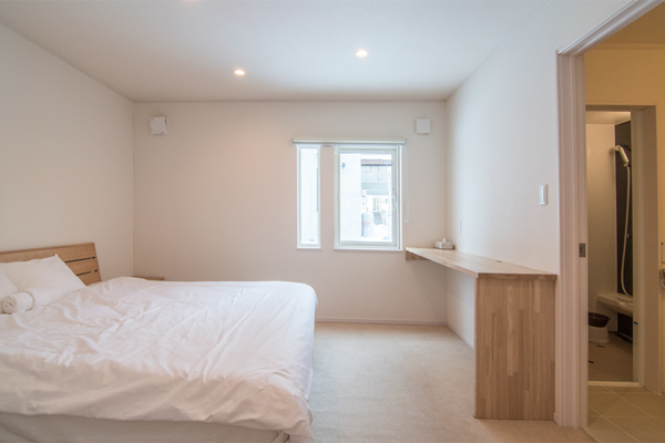 Chalet Billopp Bedroom Lower Floor | Lower Hirafu