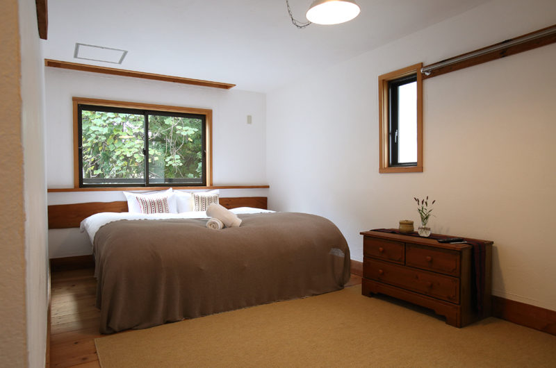 Momiji Hakuba Bedroom with Wooden Floor | Hakuba Village