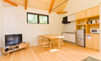 Gakuto Villas Kitchen and Dining Area with TV | Hakuba Valley