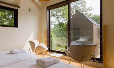 Gakuto Villas Twin Bedroom with View | Hakuba Valley