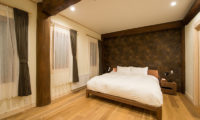 Koho Bedroom with Wooden Floor | Lower Hirafu