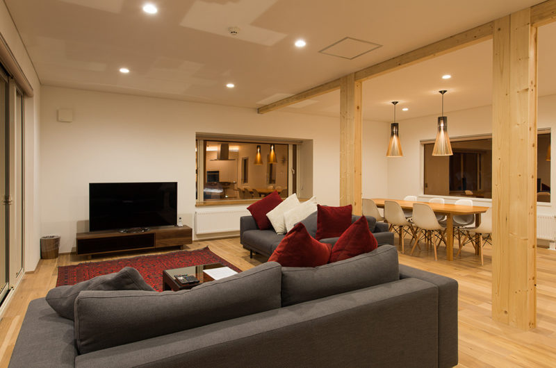 Yuzuki Living Area with TV | Lower Hirafu