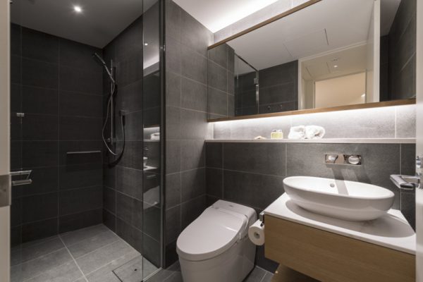 Skye Niseko Two Bedroom Suite Bathroom with Shower | Upper Hirafu Village