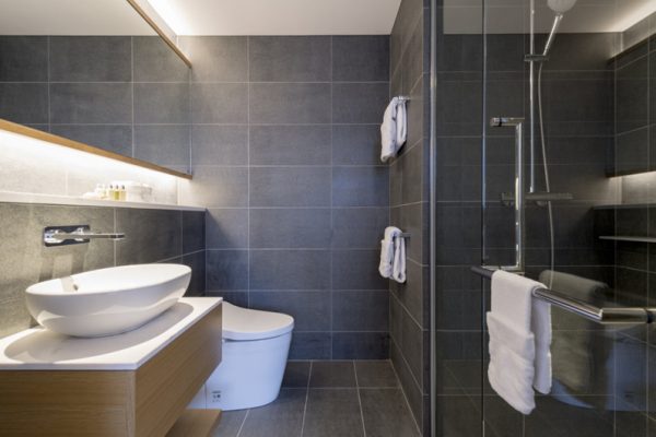 Skye Niseko Four Bedroom Suite Bathroom with Shower | Upper Hirafu Village