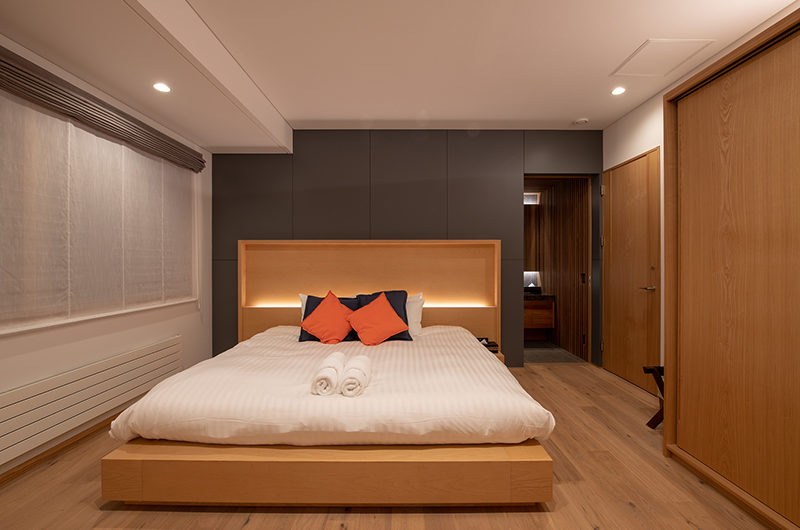 Soseki Bedroom with Wooden Floor | Lower Hirafu