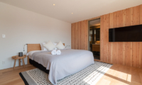 Silver Dream Bedroom with TV | West Hirafu