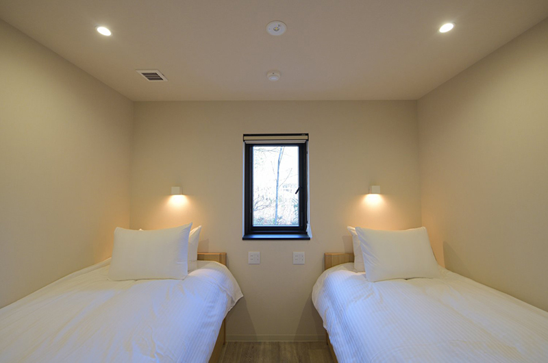 Hachi Twin Bedroom | Upper Wadano