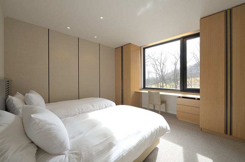 Hachi Twin Bedroom with View | Upper Wadano