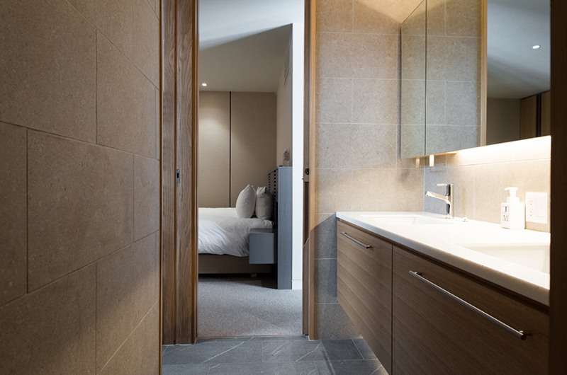 Hachi Bedroom and En-Suite Bathroom | Upper Wadano