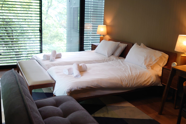 Koharu Resort Hotel and Suites Four Bedroom Villa North Bedroom Four with Twin Beds | Upper Wadano