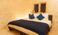 Villa Antelope Hakuba Bedroom with Wooden Floor | Echoland