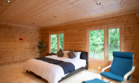 Villa Antelope Hakuba II Bedroom with Wooden Floor | Echoland
