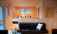 Villa Antelope Hakuba II Twin Bedroom with Seating Area | Echoland