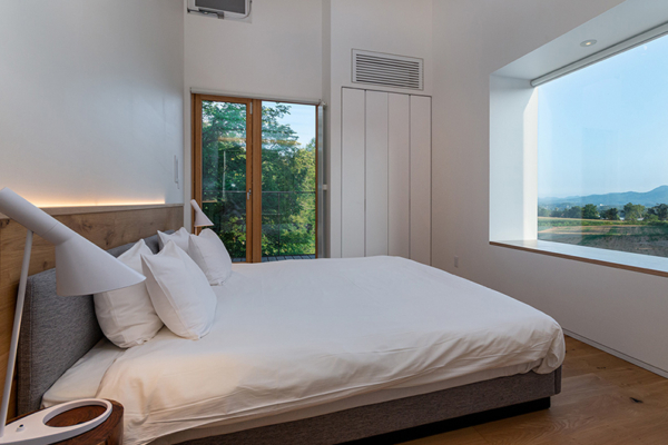Yukihyo Bedroom with View | Soga