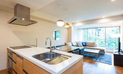 Chatrium Niseko Two Bedroom Apartment Living, Kitchen and Dining Area | Upper Hirafu