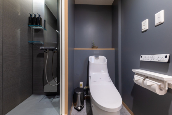 The Happo superior bedroom en suite bathroom with shower, washlet toilelt | Happo Village, Hakuba